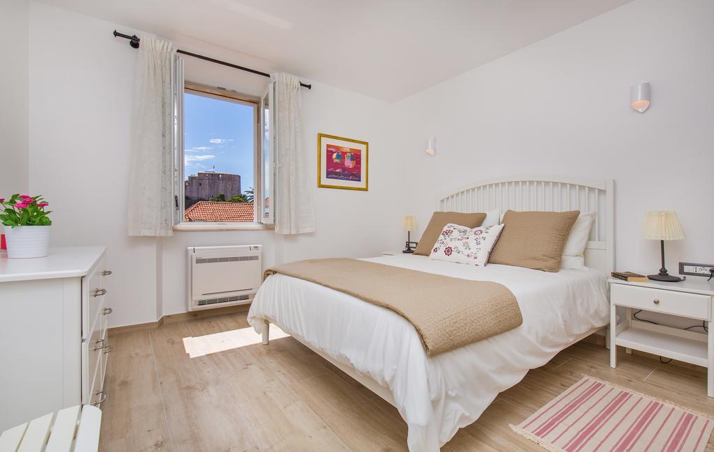 Porta And By Irundo Apartament *